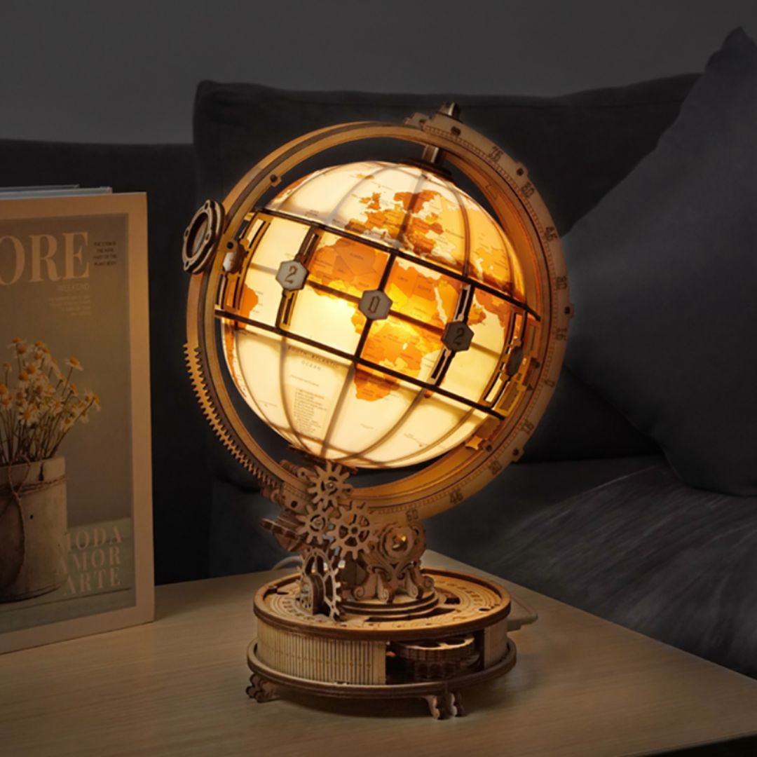 Luminous Globe (180 Pcs)